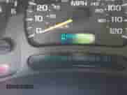 2005 Chevrolet Tahoe LS с VIN 1GNEC13T85J171998, выставлен на аукционе IAAI как лот 41742905 с пробегом 286 357 миль миль и . История ставок и продаж доступна на DreamBid. Изображение 7.