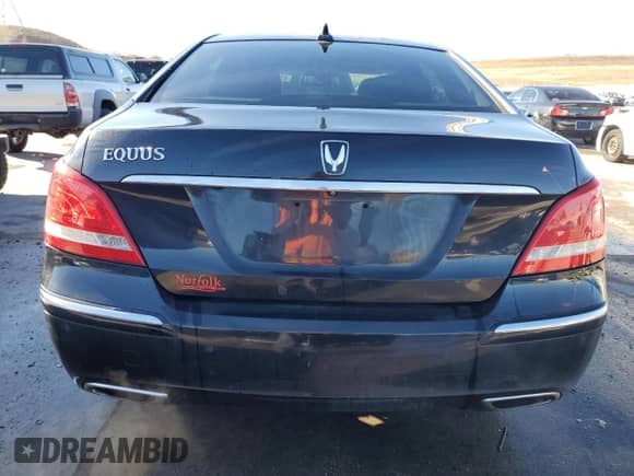 2011 Hyundai Equus Signature с VIN KMHGH4JFXBU034357, выставлен на аукционе Copart как лот 82653894 с пробегом 124 774 миль миль и Списание • Salvage title. История ставок и продаж доступна на DreamBid. Изображение 6.