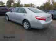 2007 Toyota Camry LE с VIN 4T1BE46K57U012511, выставлен на аукционе IAAI как лот 43557373 с пробегом 123 798 миль миль и . История ставок и продаж доступна на DreamBid. Изображение 3.