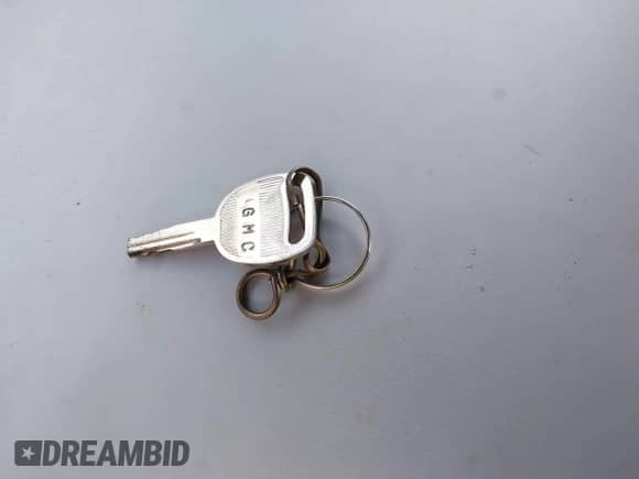 2002 GMC Sierra 1500 SLE с VIN 2GTEC19V721345759, выставлен на аукционе IAAI как лот 43026220 с пробегом 340 756 миль миль и . История ставок и продаж доступна на DreamBid. Изображение 11.