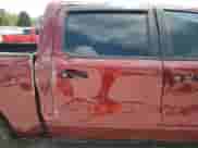 2022 Ram 1500 Big Horn z VIN 1C6RREFG5NN425004, wystawiony jako Copart lot #68266985 z przebiegiem Nie podano mil oraz Szkoda całkowita • Salvage title. Historia ofert i sprzedaży dostępna na DreamBid. Obrazek 10.