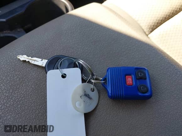 2009 Ford F-150 XL with VIN 1FTPW14V29FA83238, listed as a IAAI auction lot 43340644 with 182,084 mi miles and . Bid and sale history available at DreamBid. Image 11.