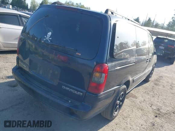 2004 Chevrolet Venture LS with VIN 1GNDX03E54D186404, listed as a IAAI auction lot 42090545 with 221,015 mi miles and . Bid and sale history available at DreamBid. Image 4.