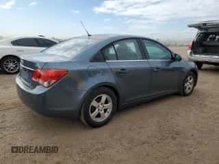 2012 Chevrolet Cruze 1FL z VIN 1G1PE5SC9C7256940, wystawiony jako Copart lot #89713045 z przebiegiem 165 832 mil mil oraz Szkoda całkowita • Salvage title. Historia ofert i sprzedaży dostępna na DreamBid. Obrazek 3.