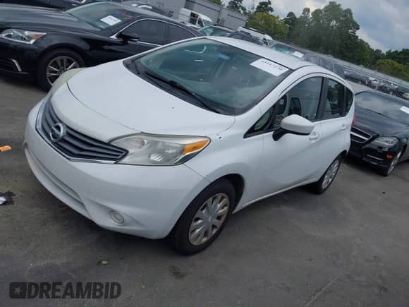 2016 Nissan Note S with VIN 3N1CE2CP8GL356313, listed as a IAAI auction lot 43117220 with 196,048 mi miles and . Bid and sale history available at DreamBid. Image 2.