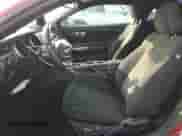 2019 Ford Mustang EcoBoost z VIN 1FA6P8TH6K5178433, wystawiony jako Copart lot #87071515 z przebiegiem 41 580 mil mil oraz Szkoda całkowita • Salvage title. Historia ofert i sprzedaży dostępna na DreamBid. Obrazek 7.