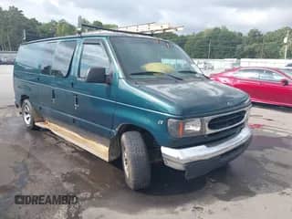 2000 Ford Econoline Cargo z VIN 1FTRE14W8YHB06853, wystawiony jako IAAI lot #43410530 z przebiegiem 215 864 mil mil oraz . Historia ofert i sprzedaży dostępna na DreamBid. Obrazek 1.