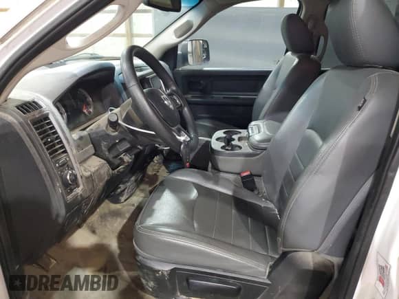 2017 Ram 1500 Tradesman z VIN 1C6RR7FG5HS845394, wystawiony jako Copart lot #67607495 z przebiegiem 201 760 mil mil oraz Czysty tytuł • Clean title. Historia ofert i sprzedaży dostępna na DreamBid. Obrazek 7.