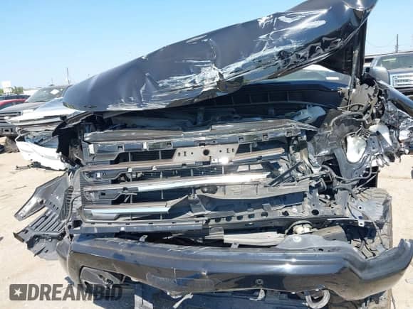 2022 Chevrolet Silverado 1500 High Country with VIN 1GCUDJEL2NZ547045, listed as a IAAI auction lot 43127137 with 35,313 mi miles and . Bid and sale history available at DreamBid. Image 12.