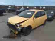 2007 Chevrolet Aveo SVM z VIN KL1TD66647B796080, wystawiony jako IAAI lot #32829884 z przebiegiem 111 137 mil mil oraz . Historia ofert i sprzedaży dostępna na DreamBid. Obrazek 2.