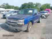 2004 Chevrolet Silverado 1500 Work Truck z VIN 1GCEC14X44Z282736, wystawiony jako IAAI lot #42307258 z przebiegiem 196 877 mil mil oraz . Historia ofert i sprzedaży dostępna na DreamBid. Obrazek 2.