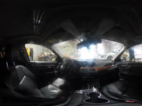 2013 Mercedes-Benz C 300 Sport z VIN WDDGF8AB3DR254126, wystawiony jako IAAI lot #43490314 z przebiegiem 222 406 mil mil oraz . Historia ofert i sprzedaży dostępna na DreamBid. Obrazek 18.