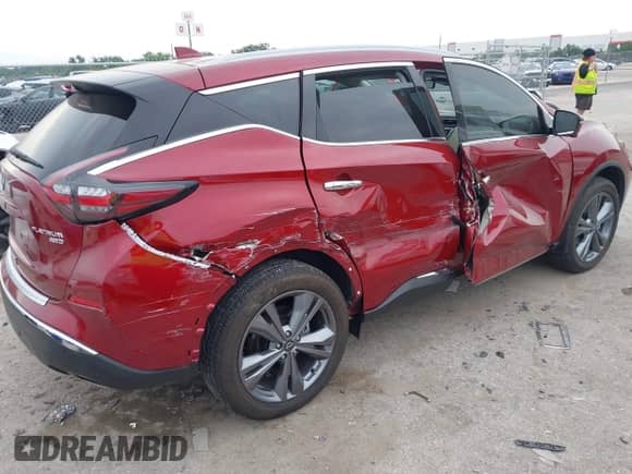 2024 Nissan Murano Platinum with VIN 5N1AZ2DS1RC117210, listed as a IAAI auction lot 42399686 with 10,929 mi miles and . Bid and sale history available at DreamBid. Image 4.