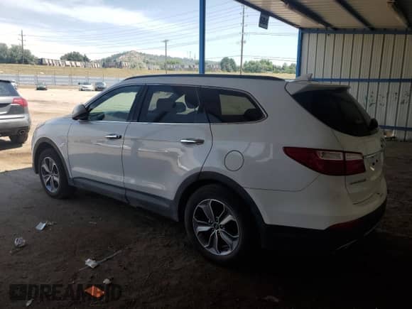 2015 Hyundai Santa Fe GLS z VIN KM8SM4HF9FU089061, wystawiony jako Copart lot #67808995 z przebiegiem 150 330 mil mil oraz Nie do naprawy • Non repairable. Historia ofert i sprzedaży dostępna na DreamBid. Obrazek 2.