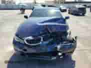 2020 BMW 3 Series 330i with VIN 3MW5R1J05L8B30427, listed as a Copart auction lot 80042725 with 32,794 mi miles and Salvage title. Bid and sale history available at DreamBid. Image 5.