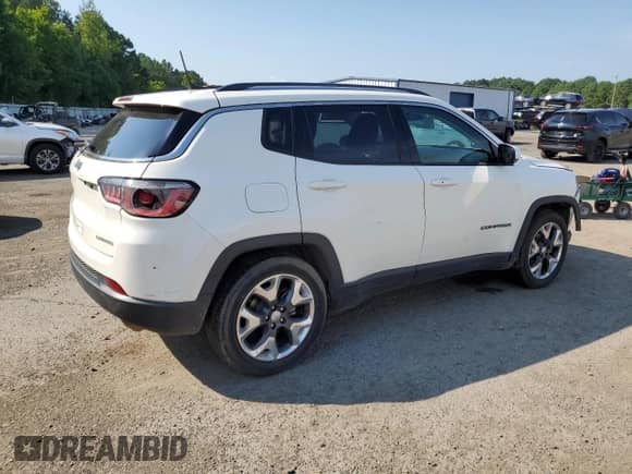 2019 Jeep Compass Limited with VIN 3C4NJCCB7KT662584, listed as a Copart auction lot 68265085 with 75,610 mi miles and Salvage title. Bid and sale history available at DreamBid. Image 3.