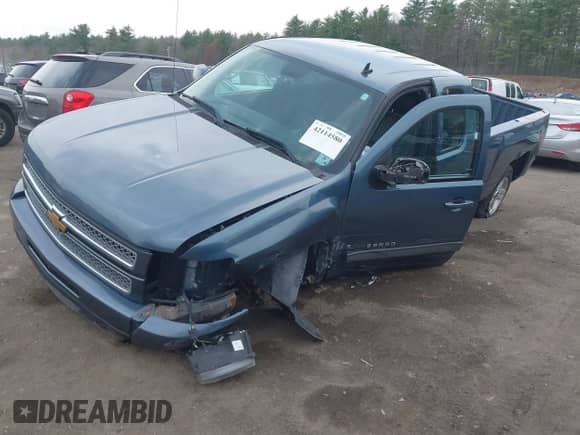 2013 Chevrolet Silverado 1500 LTZ с VIN 1GCRKTE04DZ235563, выставлен на аукционе IAAI как лот 42114580 с пробегом 129 147 миль миль и . История ставок и продаж доступна на DreamBid. Изображение 2.