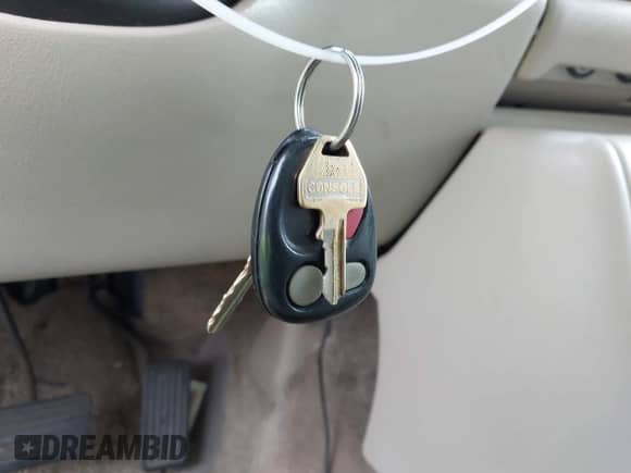 2002 Chevrolet Tahoe Z71 с VIN 1GNEK13Z72R300592, выставлен на аукционе IAAI как лот 41781439 с пробегом 229 028 миль миль и . История ставок и продаж доступна на DreamBid. Изображение 11.