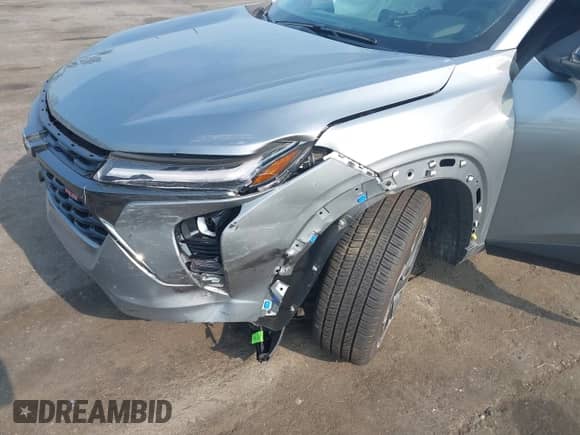 2024 Chevrolet Trax 2RS с VIN KL77LJE22RC088001, выставлен на аукционе IAAI как лот 42391903 с пробегом 12 636 миль миль и . История ставок и продаж доступна на DreamBid. Изображение 6.
