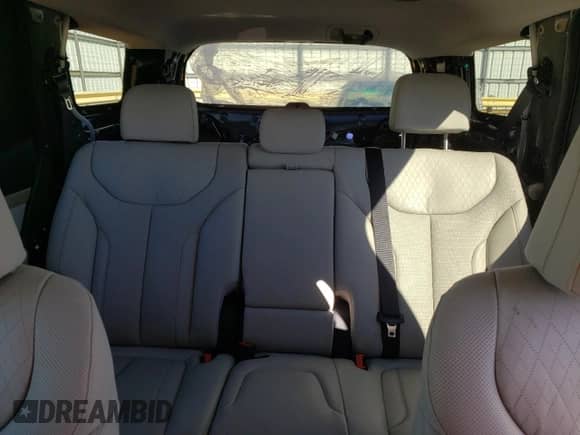 2022 Hyundai Palisade SEL с VIN KM8R4DHE0NU465103, выставлен на аукционе Copart как лот 39707593 с пробегом 3 675 миль миль и . История ставок и продаж доступна на DreamBid. Изображение 10.