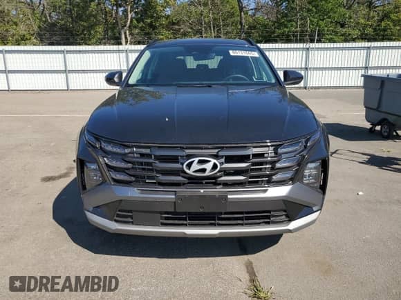 2025 Hyundai Tucson Blue with VIN KM8JBDD10SU308219, listed as a Copart auction lot 80131665 with 5,880 mi miles and Salvage title. Bid and sale history available at DreamBid. Image 5.