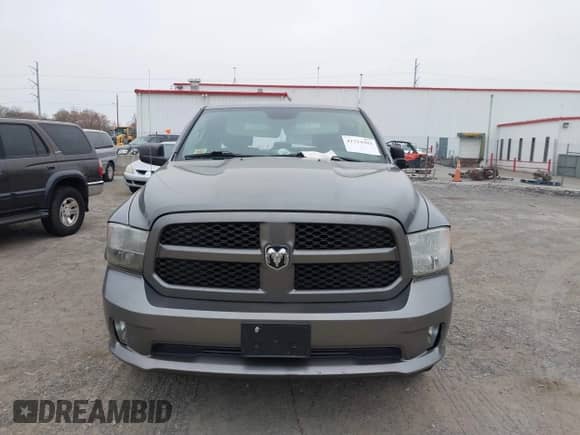 2013 Ram 1500 Tradesman z VIN 1C6RR7FTXDS591866, wystawiony jako IAAI lot #41714303 z przebiegiem Nie podano mil oraz . Historia ofert i sprzedaży dostępna na DreamBid. Obrazek 11.