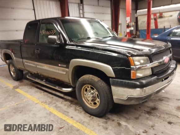 2003 Chevrolet Silverado 2500 LT z VIN 1GCGK29U93Z160386, wystawiony jako IAAI lot #43444077 z przebiegiem 178 542 mil mil oraz . Historia ofert i sprzedaży dostępna na DreamBid. Obrazek 1.