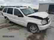 2000 Jeep Grand Cherokee Limited z VIN 1J4GW58N7YC136589, wystawiony jako Copart lot #81653575 z przebiegiem 122 365 mil mil oraz Szkoda całkowita • Salvage title. Historia ofert i sprzedaży dostępna na DreamBid. Obrazek 4.