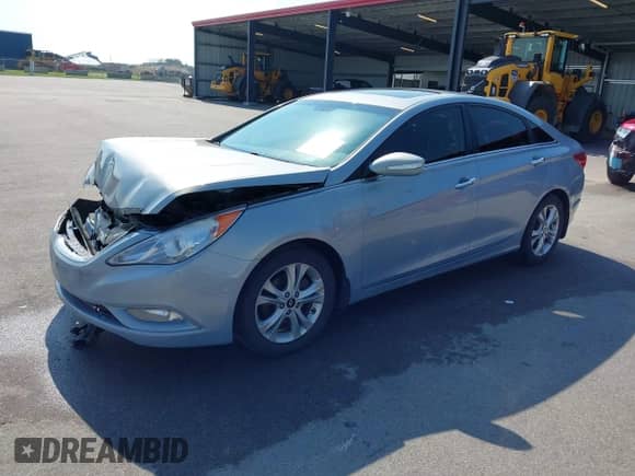 2011 Hyundai Sonata Limited with VIN 5NPEC4AC5BH175055, listed as a IAAI auction lot 42937270 with 198,552 mi miles and . Bid and sale history available at DreamBid. Image 2.