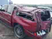 2010 Chevrolet Suburban LT z VIN 1GNUCJE07AR268426, wystawiony jako IAAI lot #42523275 z przebiegiem 252 841 mil mil oraz . Historia ofert i sprzedaży dostępna na DreamBid. Obrazek 6.