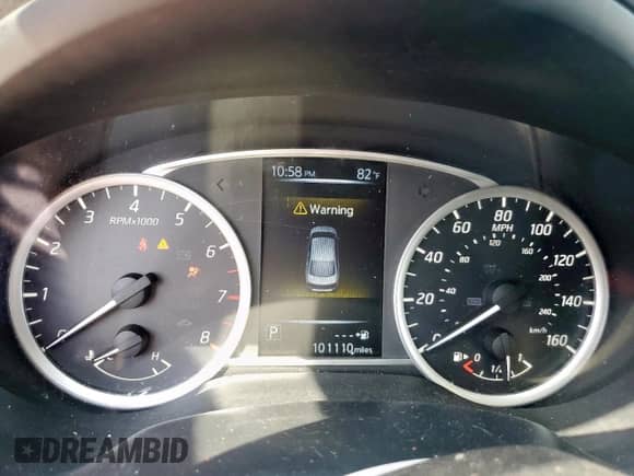 2017 Nissan Sentra SR with VIN 3N1AB7AP4HY400375, listed as a Copart auction lot 72025235 with 101,110 mi miles and Salvage title. Bid and sale history available at DreamBid. Image 9.