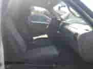 2008 GMC Sierra 1500 Work Truck z VIN 1GTEC14C48Z900043, wystawiony jako IAAI lot #42660413 z przebiegiem 145 031 mil mil oraz . Historia ofert i sprzedaży dostępna na DreamBid. Obrazek 5.