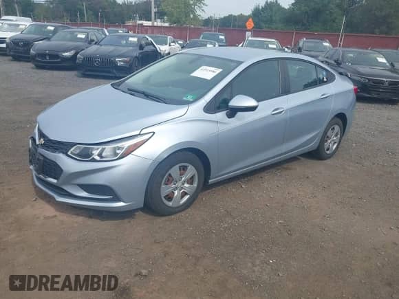 2018 Chevrolet Cruze LS with VIN 1G1BC5SM6J7193723, listed as a IAAI auction lot 43313586 with 80,781 mi miles and . Bid and sale history available at DreamBid. Image 2.