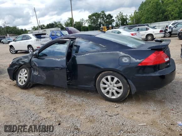 2006 Honda Accord EX-L с VIN 1HGCM82786A005610, выставлен на аукционе Copart как лот 56476415 с пробегом 205 005 миль миль и Списание • Salvage title. История ставок и продаж доступна на DreamBid. Изображение 2.