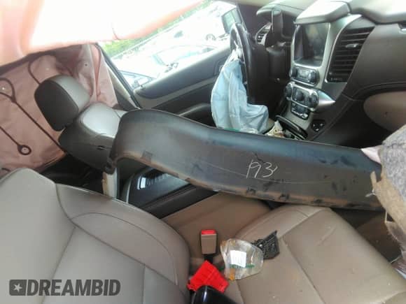 2019 Chevrolet Tahoe Premier с VIN 1GNSCCKC6KR105463, выставлен на аукционе IAAI как лот 42157280 с пробегом 55 964 миль миль и . История ставок и продаж доступна на DreamBid. Изображение 5.