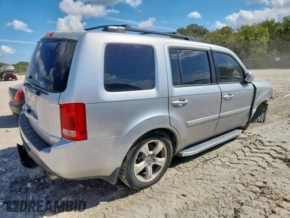 2014 Honda Pilot EX-L с VIN 5FNYF3H58EB004759, выставлен на аукционе Copart как лот 83860835 с пробегом 135 085 миль миль и Чистый • Clean title. История ставок и продаж доступна на DreamBid. Изображение 3.