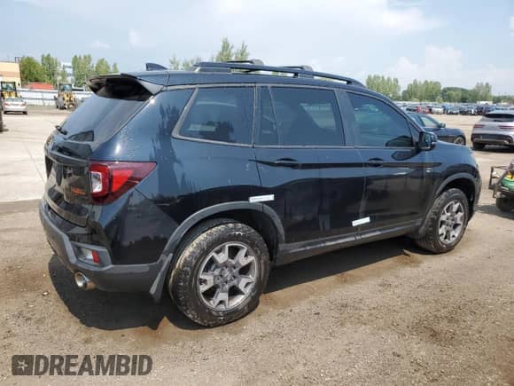 2023 Honda Passport TrailSport с VIN 5FNYF8H63PB500576, выставлен на аукционе Copart как лот 68300185 с пробегом Не указан миль и Чистый • Clean title. История ставок и продаж доступна на DreamBid. Изображение 3.