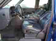 2003 Chevrolet Silverado SS с VIN 2GCEK19N931356654, выставлен на аукционе Copart как лот 72966944 с пробегом 292 812 миль миль и Списание • Salvage title. История ставок и продаж доступна на DreamBid. Изображение 7.