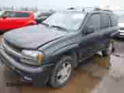 2007 Chevrolet TrailBlazer LT z VIN 1GNDS13S172126131, wystawiony jako IAAI lot #41955410 z przebiegiem 190 162 mil mil oraz . Historia ofert i sprzedaży dostępna na DreamBid. Obrazek 2.