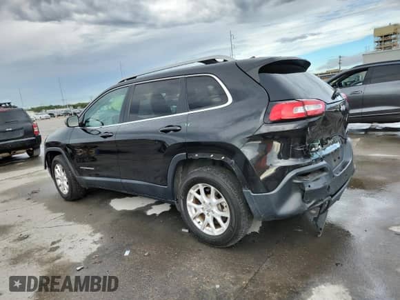 2016 Jeep Cherokee Latitude с VIN 1C4PJMCS8GW322411, выставлен на аукционе Copart как лот 82156265 с пробегом 23 688 миль миль и Списание • Salvage title. История ставок и продаж доступна на DreamBid. Изображение 2.