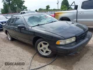 1995 Chevrolet Caprice с VIN 1G1BL52P0SR113056, выставлен на аукционе IAAI как лот 42787529 с пробегом 145 477 миль миль и . История ставок и продаж доступна на DreamBid. Изображение 1.