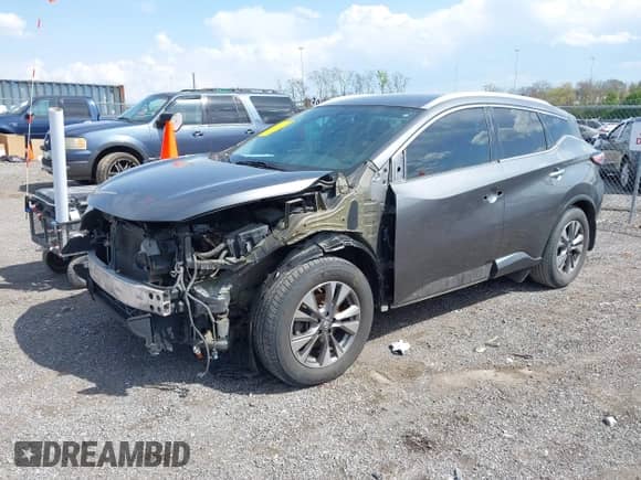 2016 Nissan Murano Platinum z VIN 5N1AZ2MG9GN118893, wystawiony jako IAAI lot #41995951 z przebiegiem 163 885 mil mil oraz . Historia ofert i sprzedaży dostępna na DreamBid. Obrazek 17.