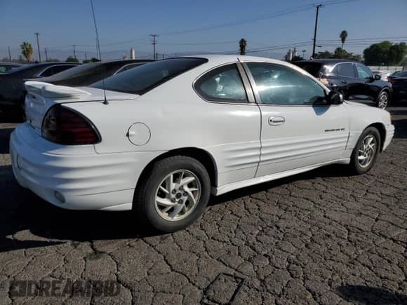 2001 Pontiac Grand Am с VIN 1G2NF12E01M549084, выставлен на аукционе Copart как лот 80609725 с пробегом 117 829 миль миль и Списание • Salvage title. История ставок и продаж доступна на DreamBid. Изображение 3.