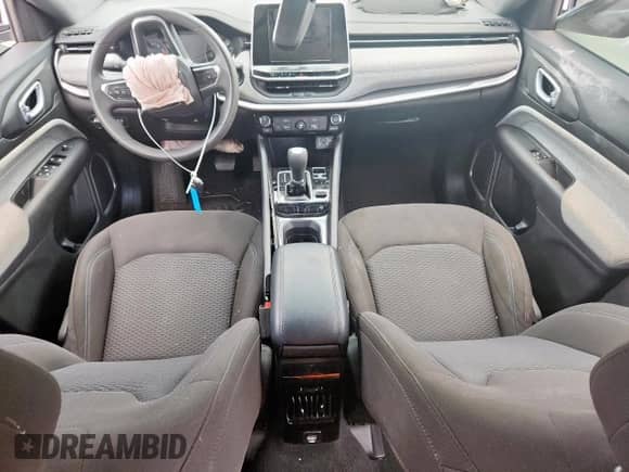 2025 Jeep Compass Sport with VIN 3C4NJDAN7ST528676, listed as a Copart auction lot 64475075 with 16,640 mi miles and Salvage title. Bid and sale history available at DreamBid. Image 8.