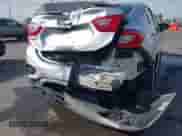 2018 Chevrolet Cruze LT с VIN 1G1BE5SMXJ7116962, выставлен на аукционе IAAI как лот 43111365 с пробегом 111 099 миль миль и . История ставок и продаж доступна на DreamBid. Изображение 6.
