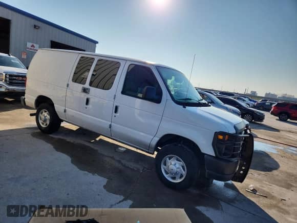 2014 Ford Econoline Cargo Commercial with VIN 1FTNE2EL9EDA49784, listed as a Copart auction lot 80670415 with 74,692 mi miles and Salvage title. Bid and sale history available at DreamBid. Image 4.