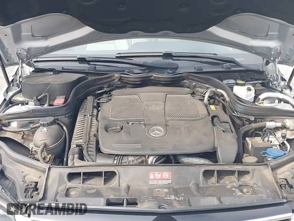 2014 Mercedes-Benz C 300 Sport с VIN WDDGF8AB8EA938380, выставлен на аукционе IAAI как лот 43216216 с пробегом 101 405 миль миль и . История ставок и продаж доступна на DreamBid. Изображение 10.