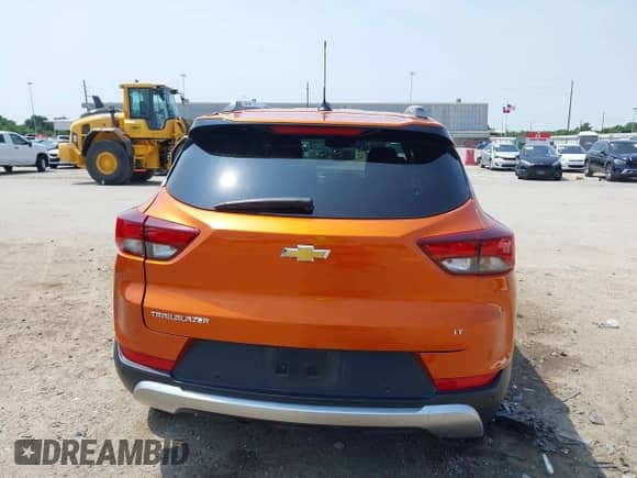 2022 Chevrolet TrailBlazer LT с VIN KL79MPS28NB115439, выставлен на аукционе IAAI как лот 42301941 с пробегом 48 976 миль миль и . История ставок и продаж доступна на DreamBid. Изображение 17.