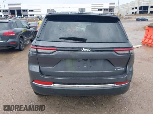 2025 Jeep Grand Cherokee Altitude X z VIN 1C4RJGAG8SC322640, wystawiony jako IAAI lot #43032807 z przebiegiem 2 069 mil mil oraz . Historia ofert i sprzedaży dostępna na DreamBid. Obrazek 17.