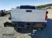 2023 Chevrolet Silverado 2500HD Custom z VIN 1GC5YMEY1PF231095, wystawiony jako Copart lot #75525364 z przebiegiem Nie podano mil oraz Szkoda całkowita • Salvage title. Historia ofert i sprzedaży dostępna na DreamBid. Obrazek 6.